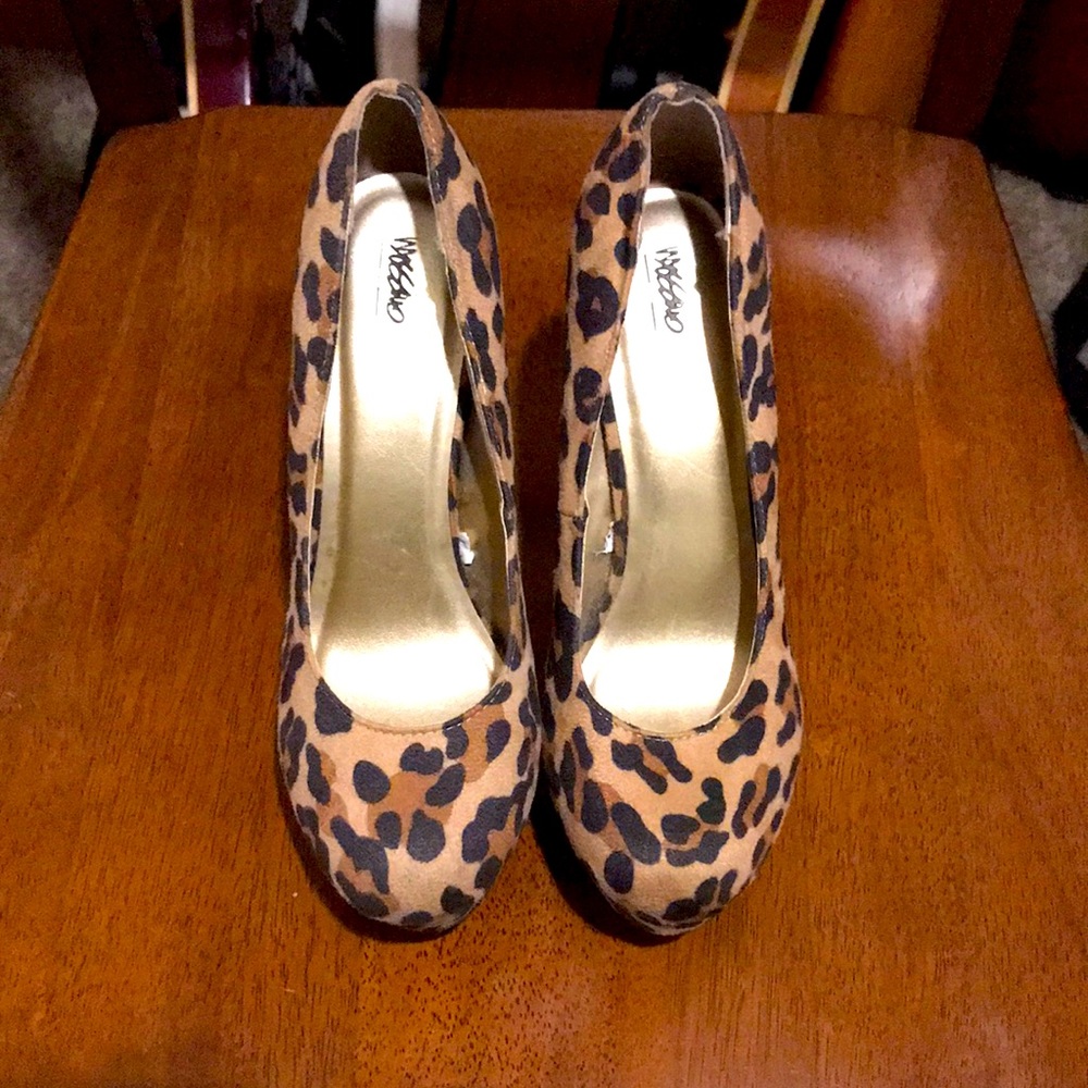 Mossimo Leopard Heels